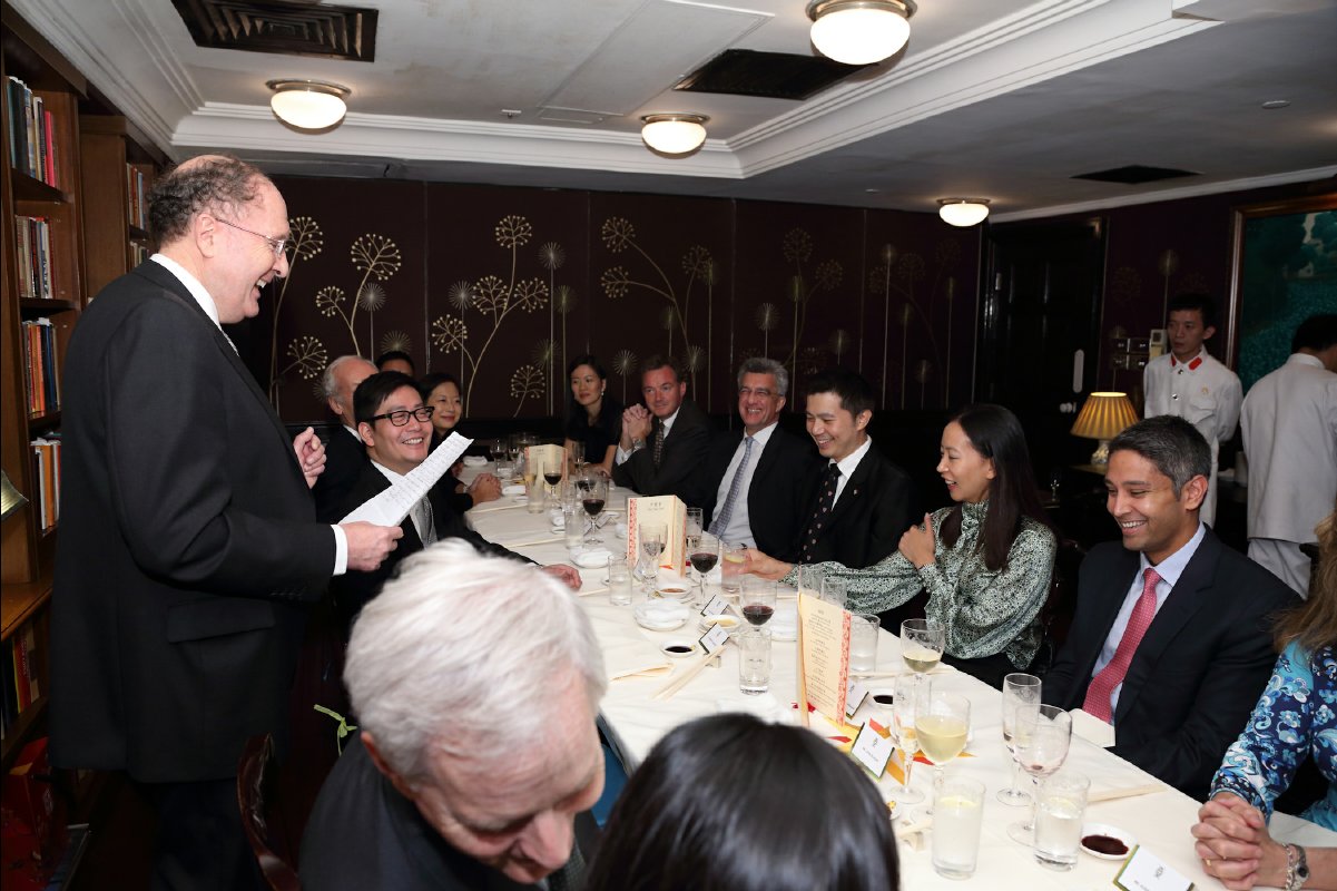20121105 Trinity Dinner in HK with Sir Gregory Winter45